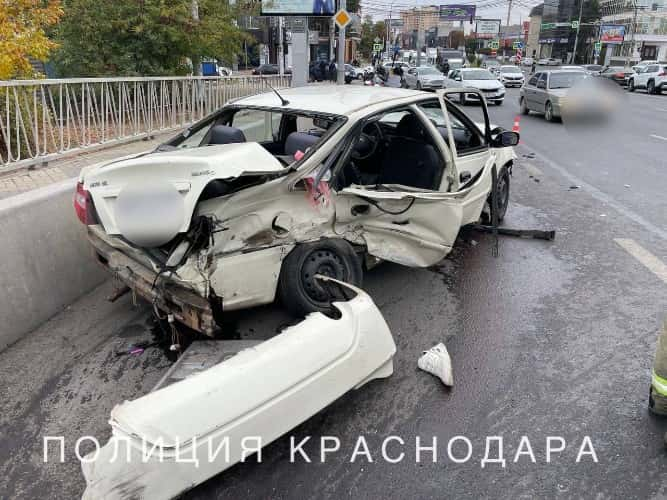 Смертельные мосты: две страшные аварии в Краснодаре унесли жизни пяти человек