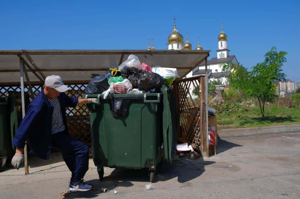 В Краснодаре создали штаб по борьбе со стихийными свалками