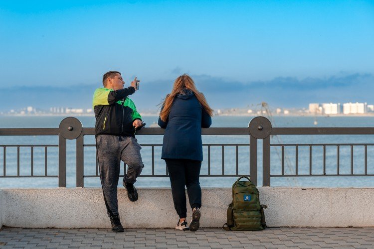 Туристы у моря