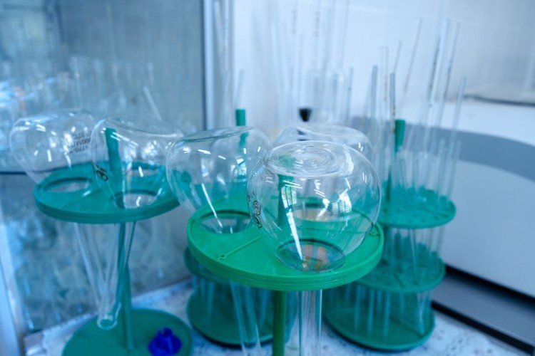 Лаборатория.