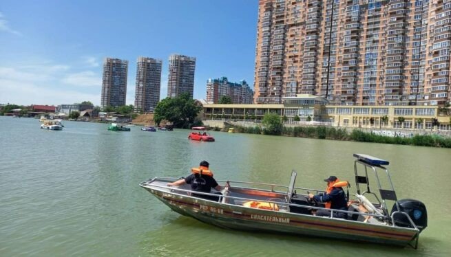 Работа спасателей.