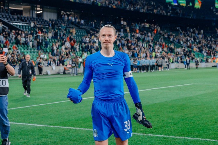 Матвей Сафонов