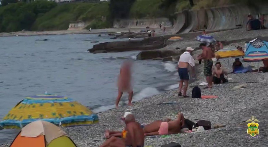 Нудист в Сочи