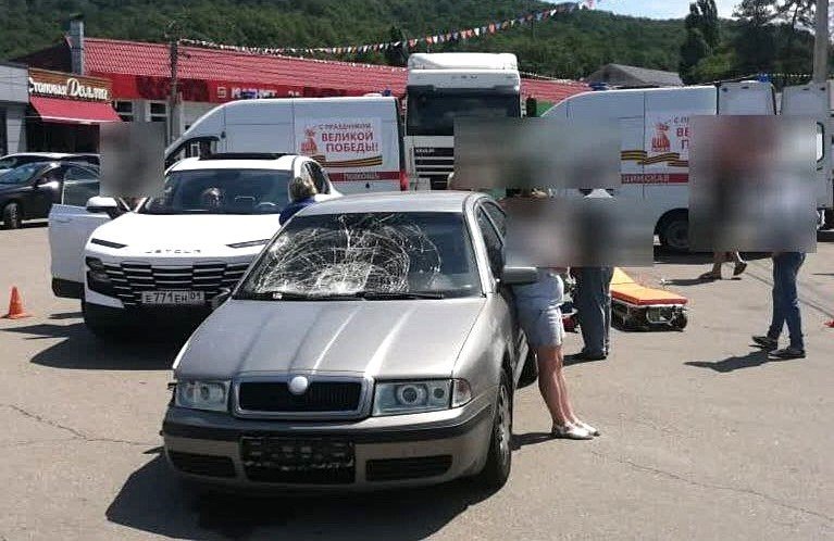 разбитое авто