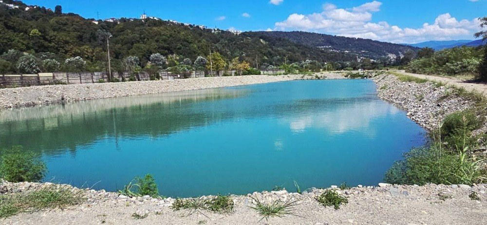 водонакопитель в горах
