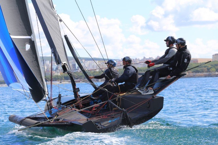 гонки на яхтах