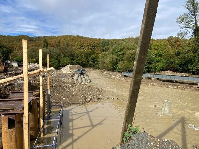 Дожди подтопили дворы и размыли переправу в Туапсинском округе