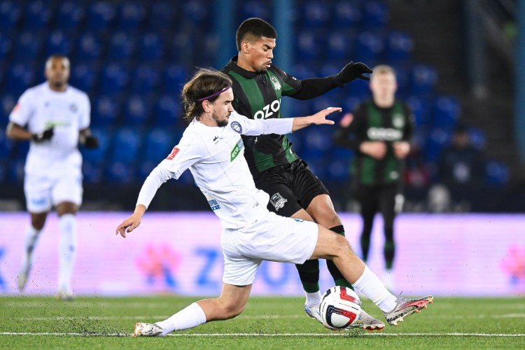 «Краснодар» обыгрывает «Оренбург»