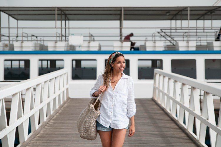 Первый за 14 лет: пассажирский паром отправился из турецкого Трабзона в Сочи