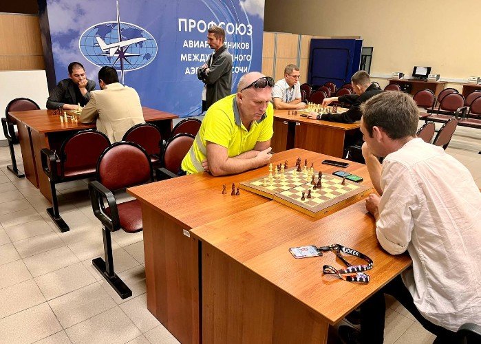 «Шах и мат»: напряженные баталии развернулись в аэропорту Сочи