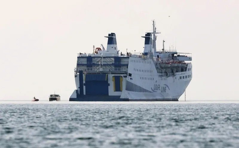 «Будет большой скандал»: перевозчик собирается разбираться, почему паром Sea Bridge не пустили в Сочи