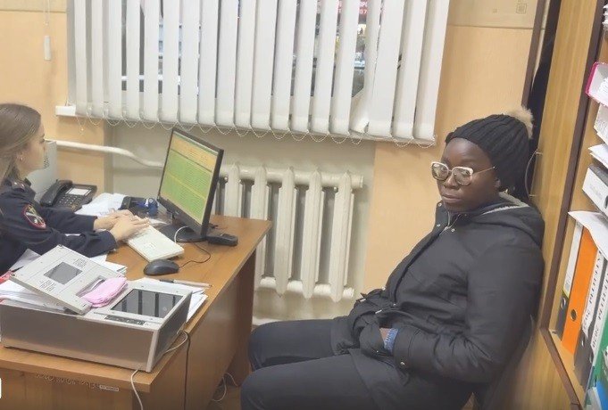 Задержанные в отделении полиции