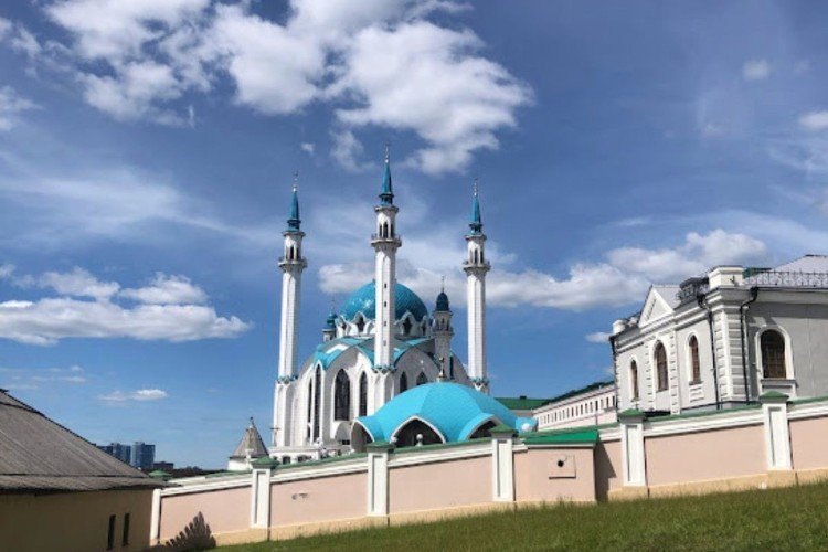 вид на мечеть