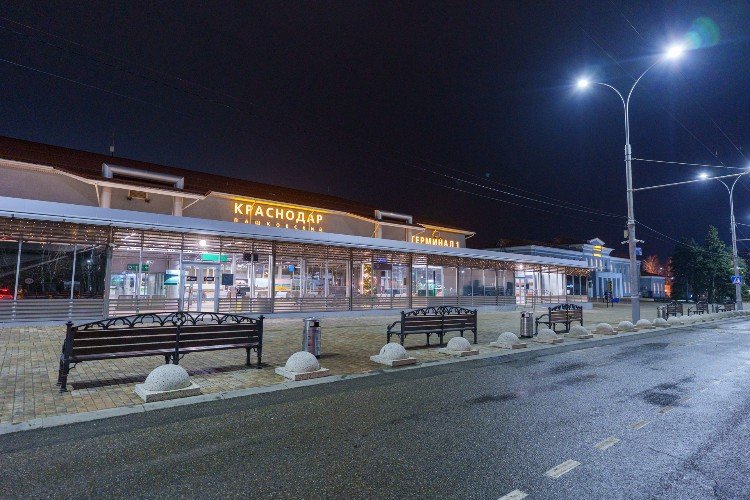 Снегопад «поправил» лётное расписание. Задерживаются рейсы из Сочи и Краснодара