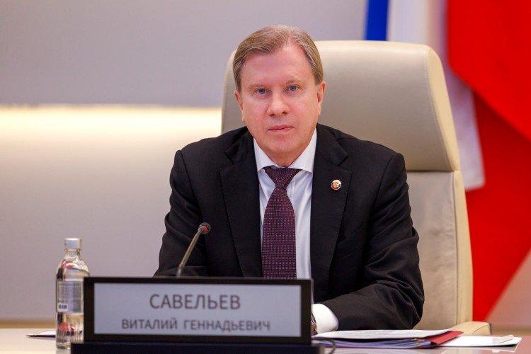 Вице-премьер правительства РФ Виталий Савельев