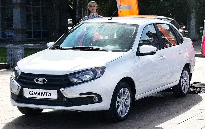 Автомобиль Lada Granta