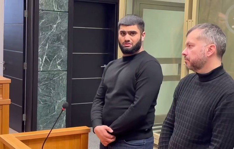 Осужденный в зале суда