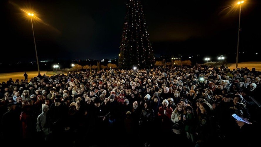 Митингующие