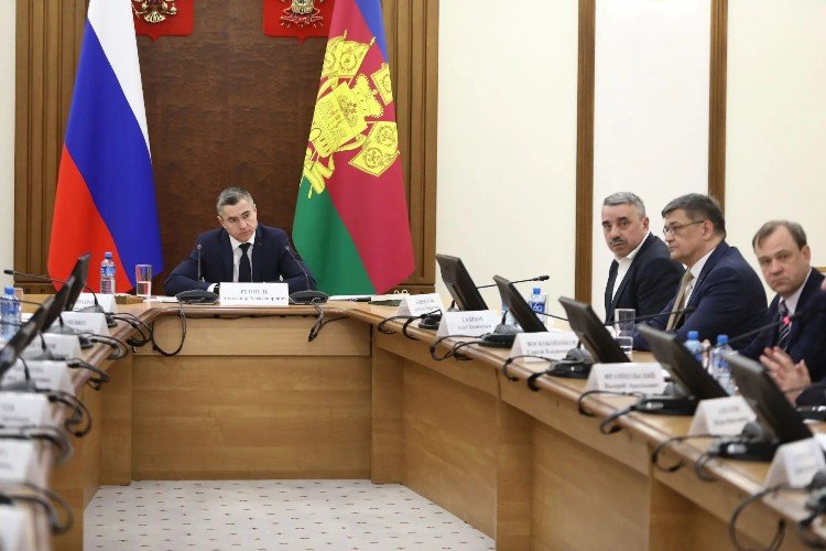 Руппель на совещании