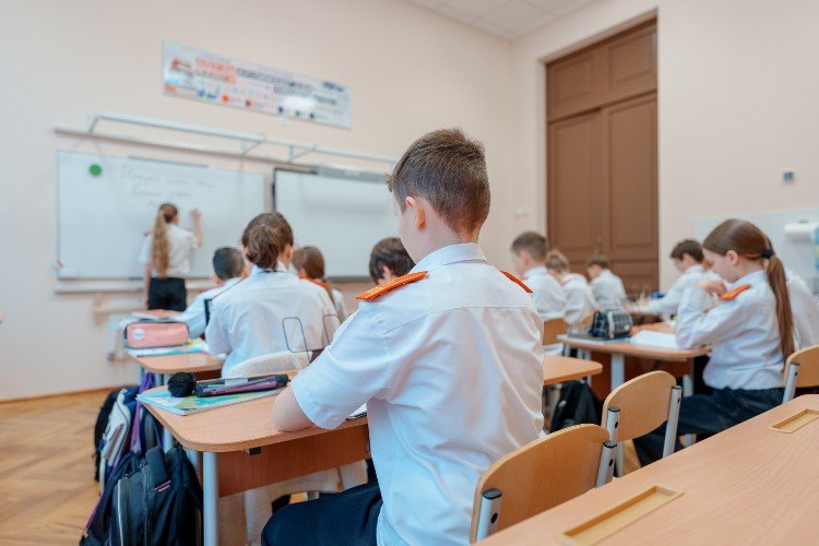 Урок в школе