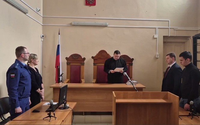 Подсудимый в здании суда