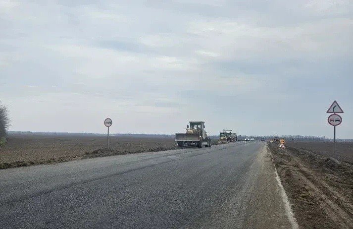 Ремонт дороги «Тбилисская ― Кропоткин» обещают завершить в ноябре