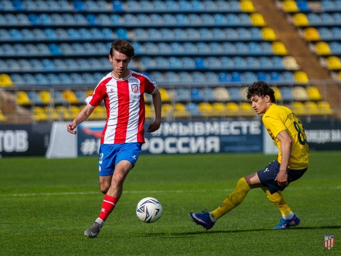 Игроки-динчане