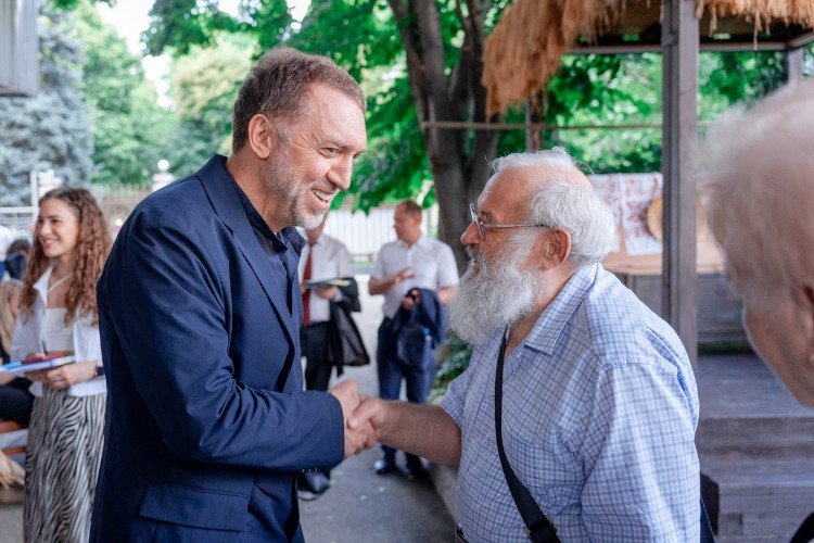 Олег Дерипаска и Владимир Громов