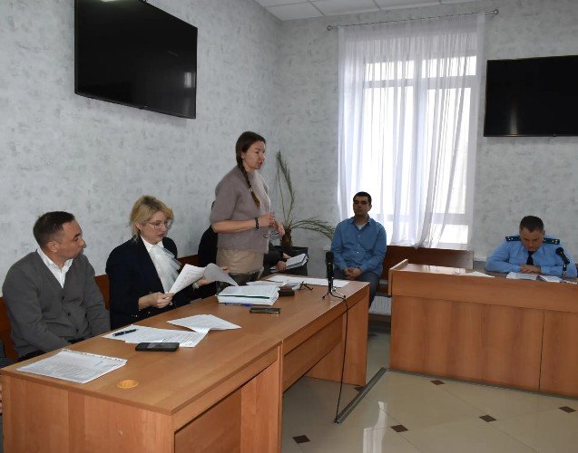 Зал судебного заседания