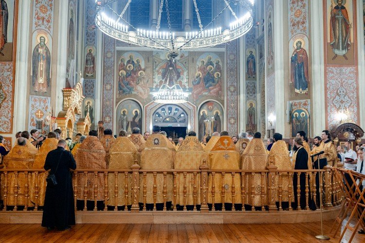 Пасхальное богослужение в главном соборе Кубани покажут в прямом эфире