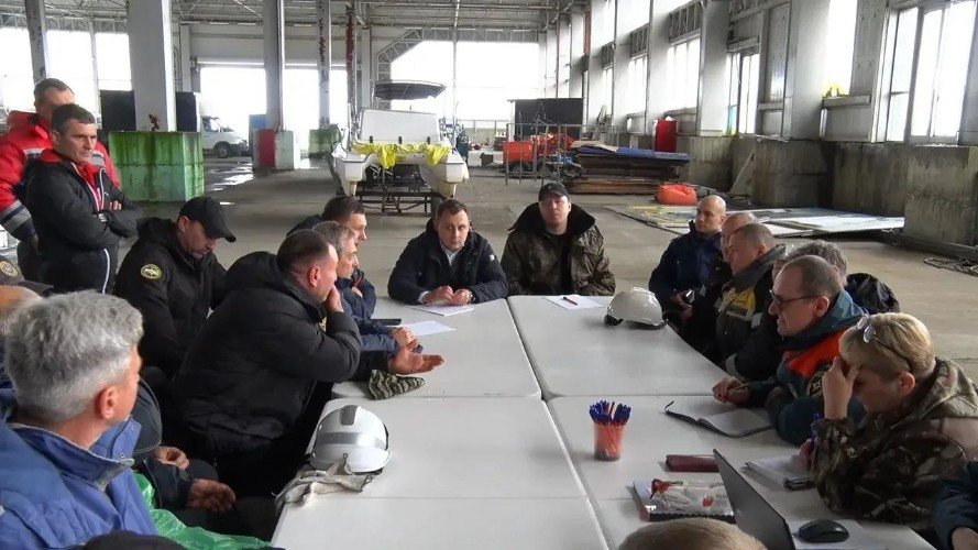 Вице-губернатор проводит совещание