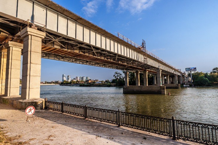 Мэр назвал дату открытия Тургеневского моста в Краснодаре. Есть нюансы