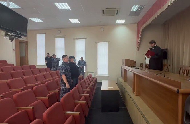 Подсудимый в момент вынесения приговора