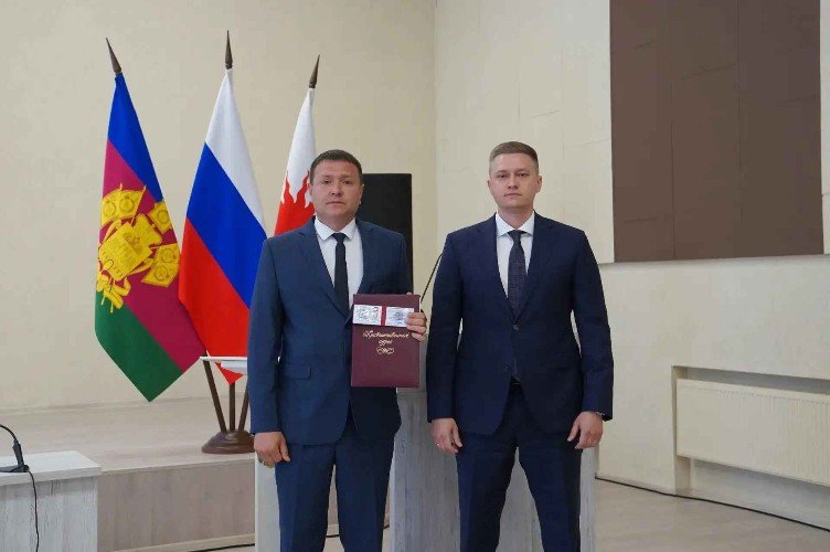 Артем Сошин глава Приморско-Ахтарского округа