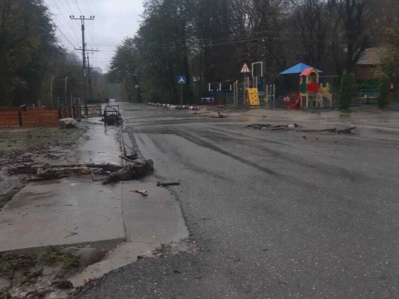 В Туапсинском районе непогода повредила два моста