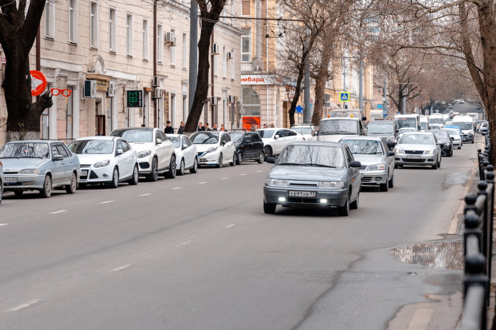 Жителям Новороссийска не положена компенсация за поврежденные авто во время атаки БПЛА