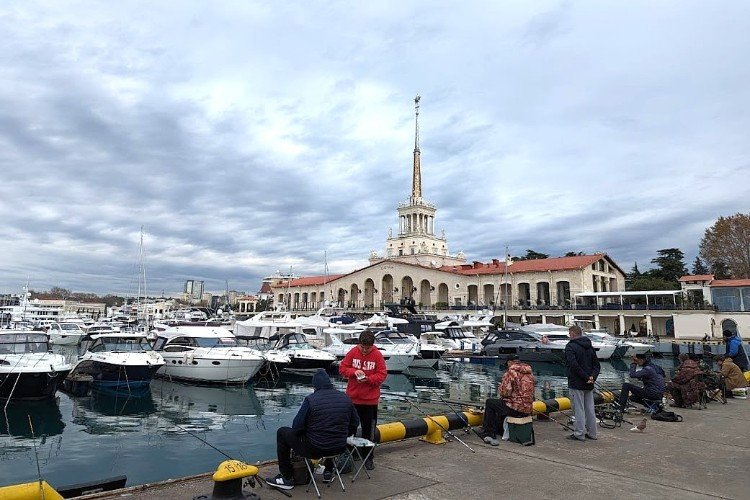 морской порт Сочи