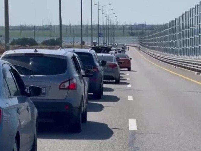 Пробка на трассе в Краснодарском крае