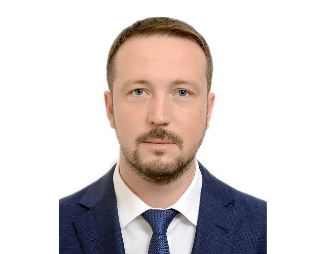 Александр Каинов