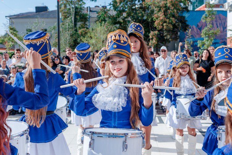 барабанщицы