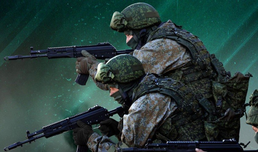 военные с оружием