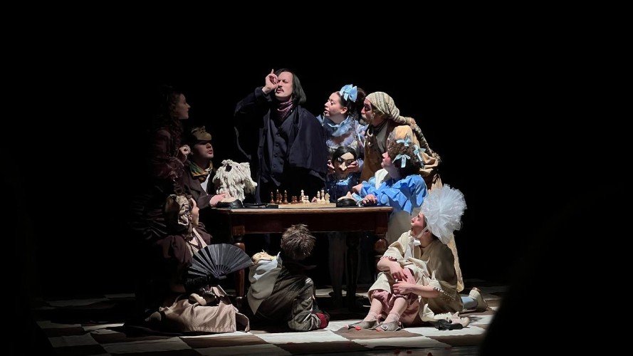 Спектакль «Чичиков» в театре Гелиос