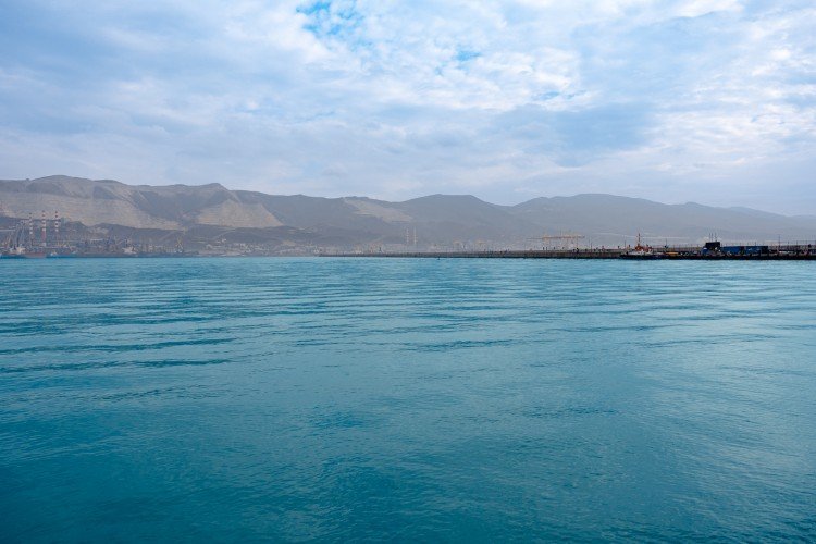 Четыре вражеских беспилотника перехватили за ночь над Черным морем