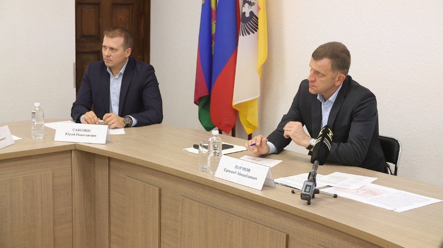 Глава Краснодара Евгений Наумов на встрече с общественниками