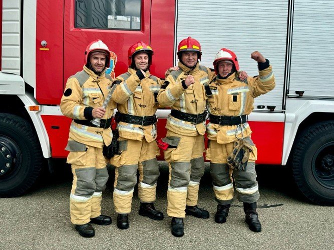 Спасатели аэропорта Сочи взяли золото профильных соревнований