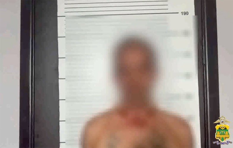 В метрах от храма: туристка стала жертвой рецидивиста с канцелярским ножом в Геленджике