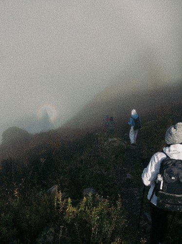 «Три раза видели»: брокенский призрак появился в горах Сочи