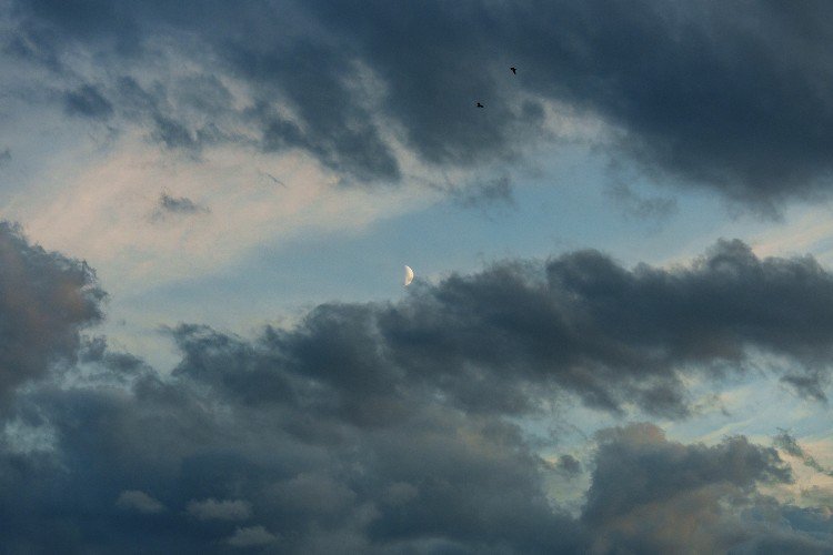 «Чуть дом не сложился»: жителей Туапсе разбудили взрывы