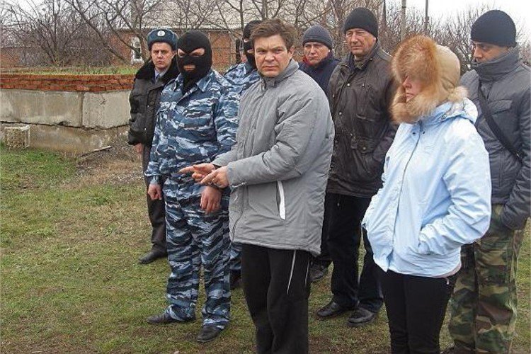 Сергей Цапок на следственном эксперименте