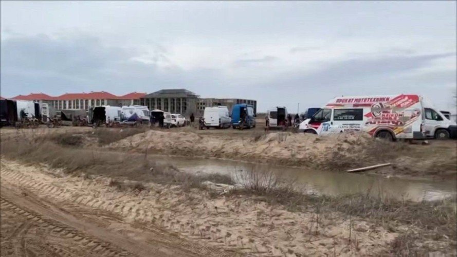 Стоянка автомобилей